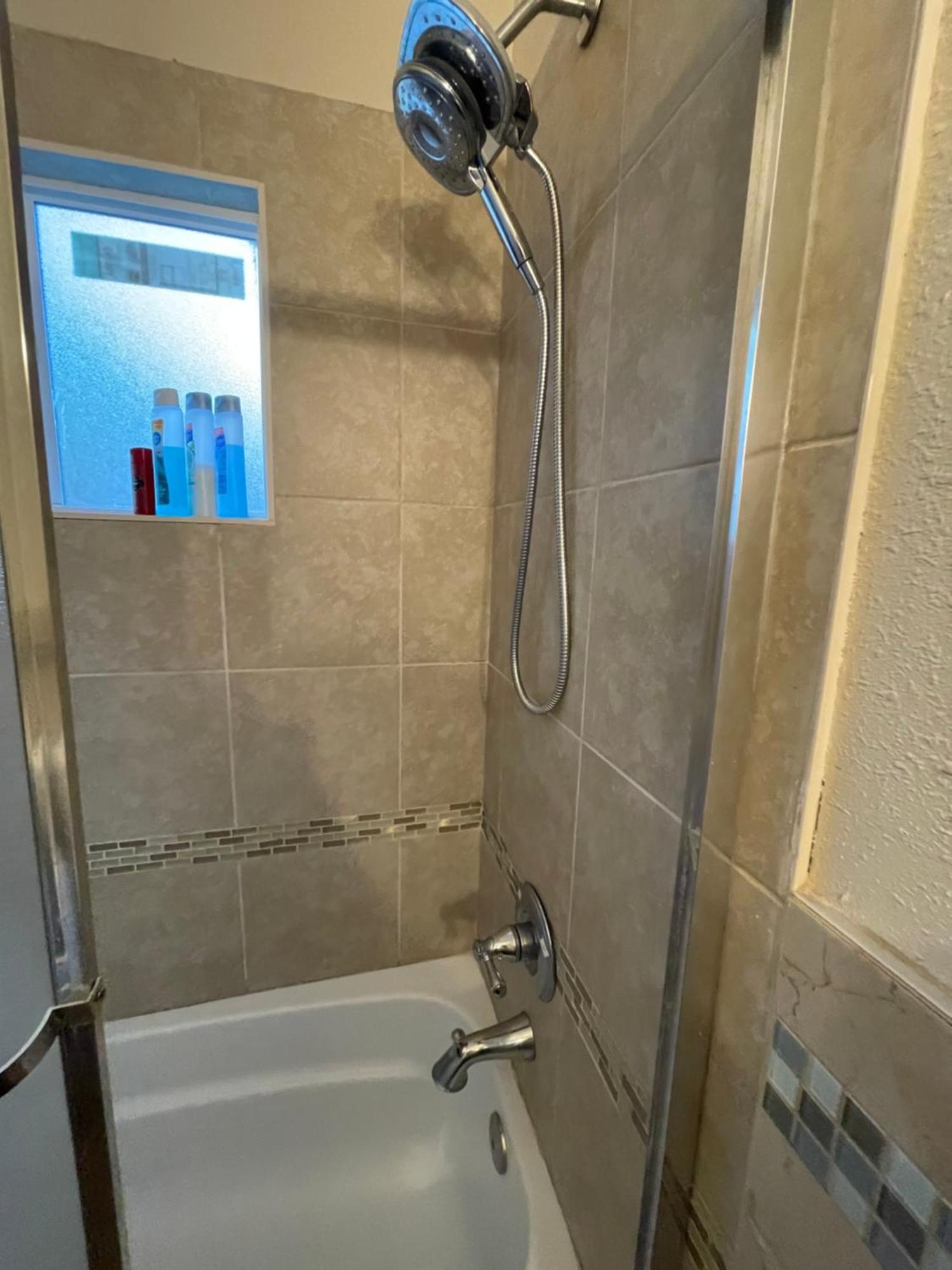 Holiday home Midtown Gem With Kitchen And Living *